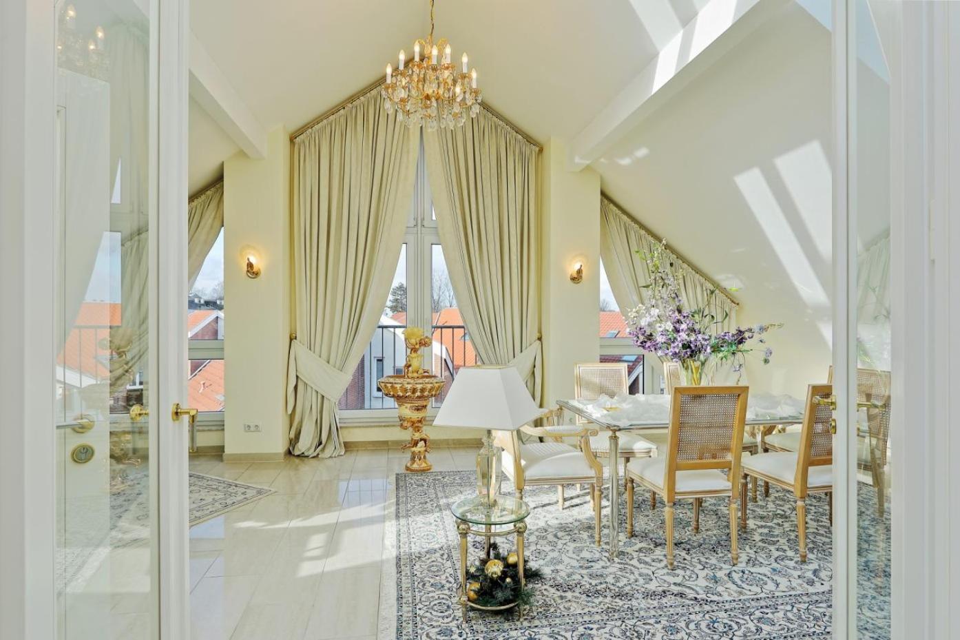 Ferienwohnung Penthouse Muelheim- Ruhr - Zentral - Edel - Luxus Pur Mülheim an der Ruhr Exterior foto
