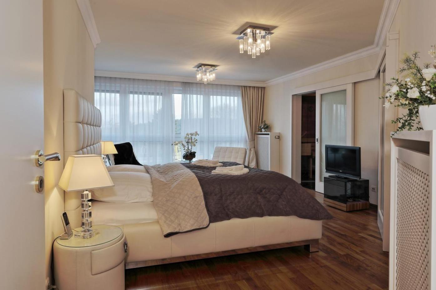 Ferienwohnung Penthouse Muelheim- Ruhr - Zentral - Edel - Luxus Pur Mülheim an der Ruhr Exterior foto